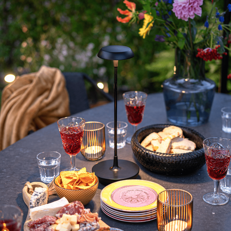 SWAY TABLE | IN-LITE